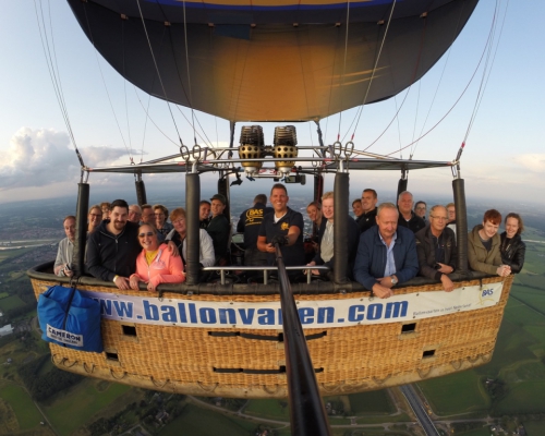 Ballonvaart met grote groep vanaf Apeldoorn